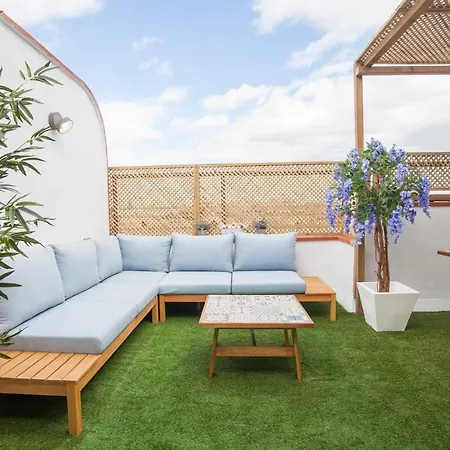 Tendency 12 Penthouse Apartman